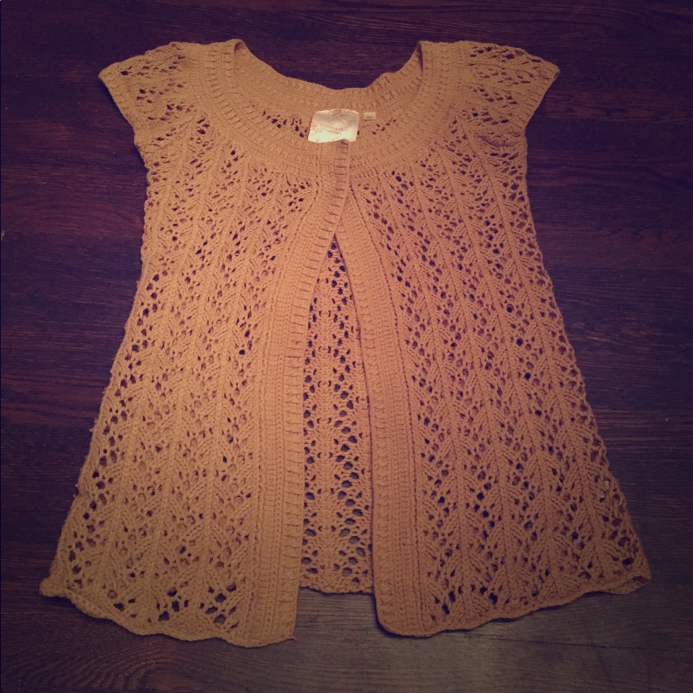 Emma & Posh knitted cap sleeve sweater